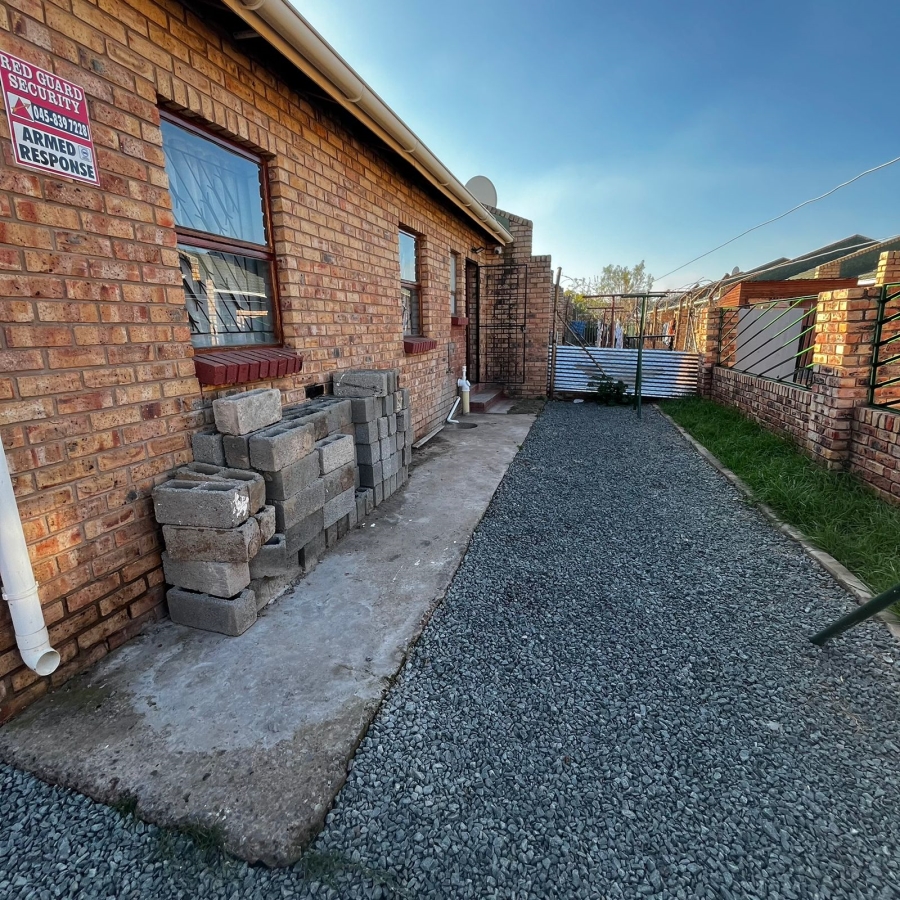 To Let 3 Bedroom Property for Rent in Westbourne Eastern Cape